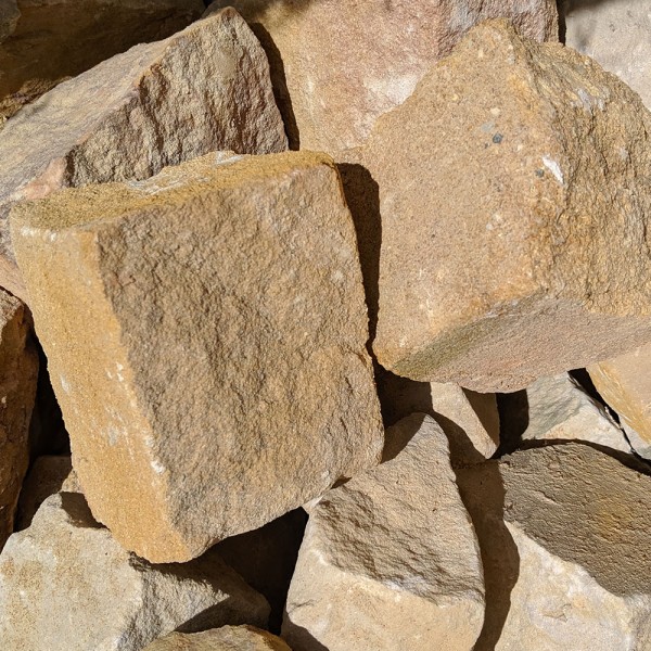 Sandsteinpflaster 8 x 11 cm - 24 Tonnen - ca. 115 qm