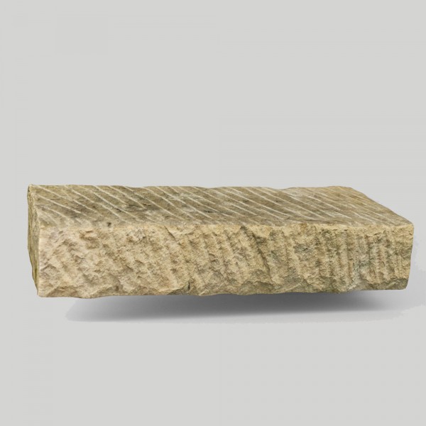 Sandstein-Blockstufe 120 x 35 x 15 cm, Sandsteinstufe bespitzt