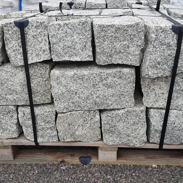 Granit Mauersteine Granitblöcke 20 x 20 x 40 cm - 24 Tonnen